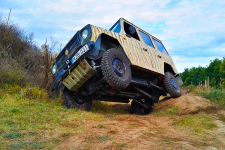 Off-Road vezetési élmény Mercedes Steyr puch G terepjáróval kicsiknek és nagyoknak, Dunaharasztiban