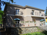 Hétköznapi kikapcsolódás a Borókában: 3 nap/2 éjszaka, 2 fő részére reggelivel, Parádfürdőn