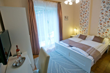 Hétköznapi kikapcsolódás a Borókában: 3 nap/2 éjszaka, 2 fő részére reggelivel, Parádfürdőn