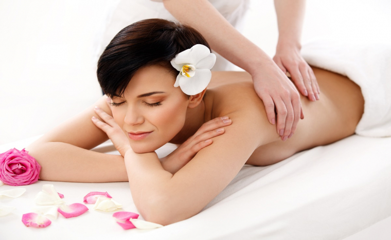 Szőlőmagolajos relaxáló masszázs tetőtől-talpig