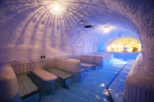 Buszos utazás Demjénbe: Cascade Barlang- és Élményfürdő