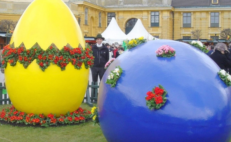 Buszos utazás Bécsbe: Húsvét a Schönbrunnban
