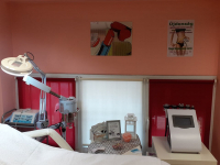 Szőrtelen és sima bőrért: Férfi gyantázás választható testrészeken