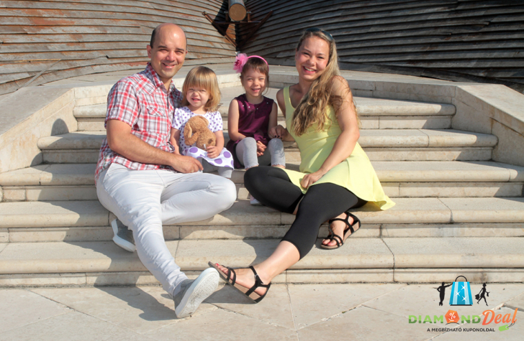 Anyák napi ajándék: Lepd meg párodat, anyukádat, nagymamádat egy családi fotózással