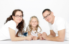 Anyák napi ajándék: Lepd meg párodat, anyukádat, nagymamádat egy családi fotózással