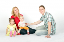 Anyák napi ajándék: Lepd meg párodat, anyukádat, nagymamádat egy családi fotózással