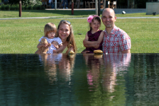 Anyák napi ajándék: Lepd meg párodat, anyukádat, nagymamádat egy családi fotózással