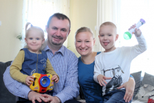 Anyák napi ajándék: Lepd meg párodat, anyukádat, nagymamádat egy családi fotózással