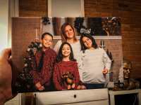 Páros, vagy családi fotózás, műteremben karácsonyi hangulatban a XI. kerületben