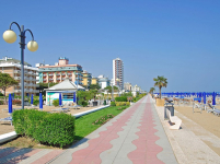 Csobbanj egyet Jesolo partjain buszos kirándulásunkkal!