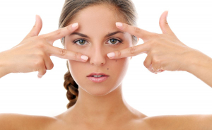 Számolj le a ráncokkal: 60 perces Face lifting kezelés
