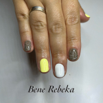 Gél lakkozás kézre és lábra, manikűrrel, a IV. kerületben Újpesten