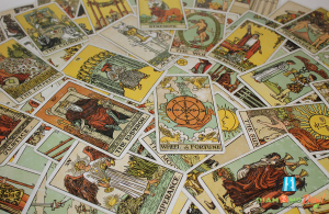 Tarot kártyavetés speciálisan egyes életterületekre akár Online is!