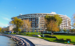 3 nap/2 éj 2 fő részére a Club218 Apartmanházban, Siófokon. Balatoni panoráma, korlátlan wellness 